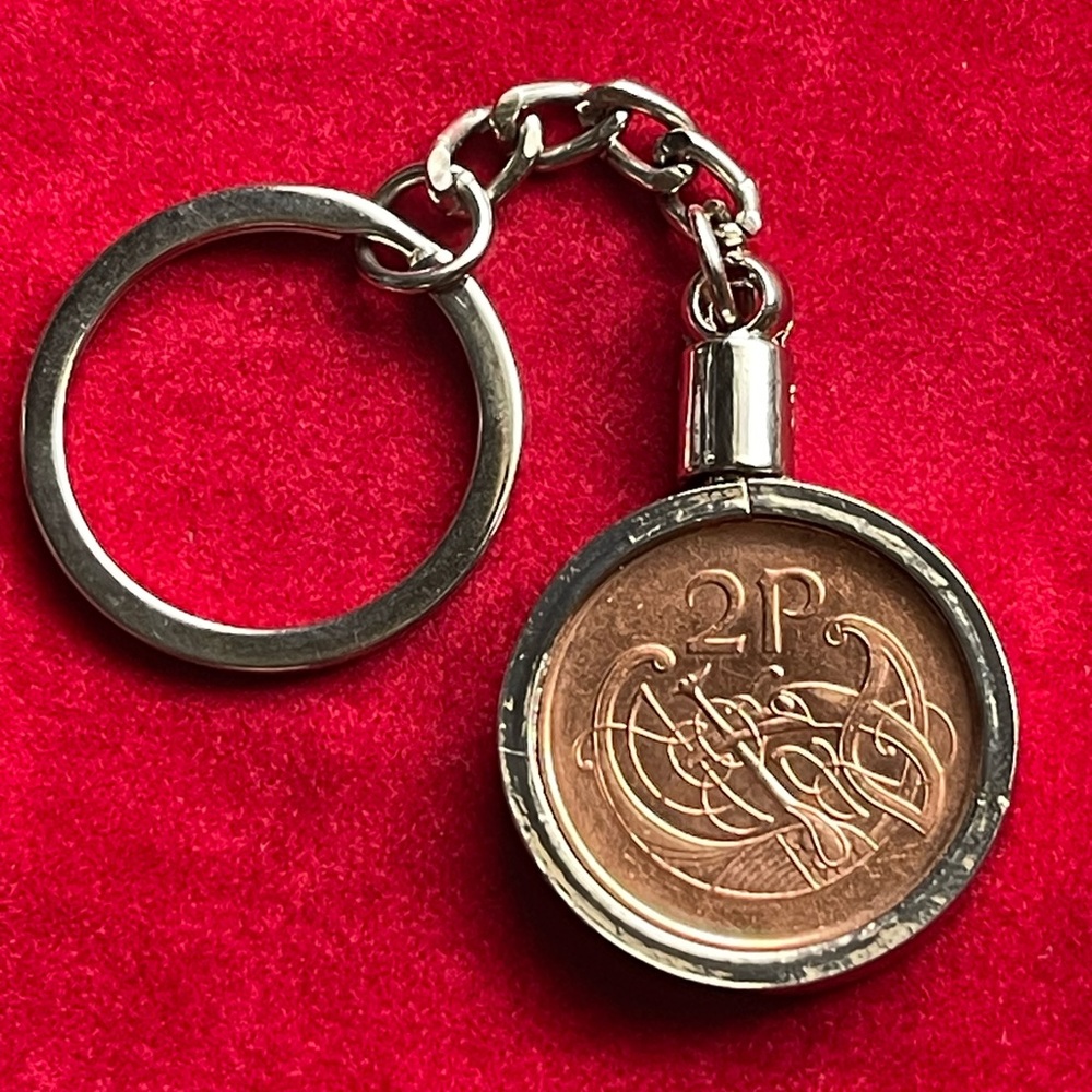 Ireland bronze coin keychain